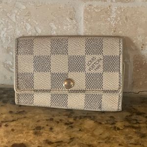 Louis Vuitton 6 Key Holder Damier Azur